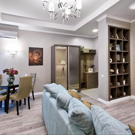 Jane Stone Apartments أوديسا المظهر الخارجي الصورة
